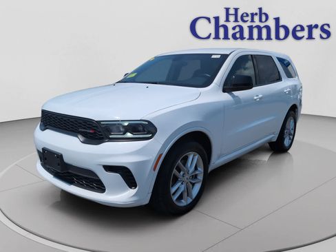 Used 2025 Dodge Durango GT AWD/4WD image 10
