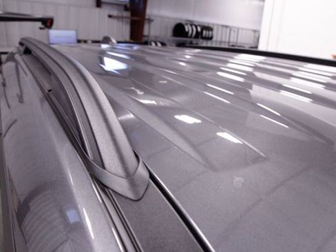 Used 2025 Ford Explorer ST-Line w/ ST-Line Street Pack image 21