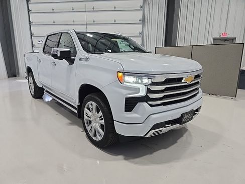 New 2026 Chevrolet Silverado 1500 High Country w/ Technology Package image 11