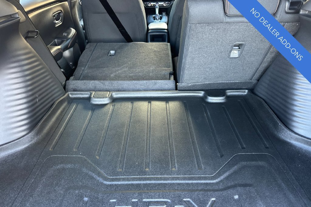 Certified 2025 Honda HR-V Sport image 16