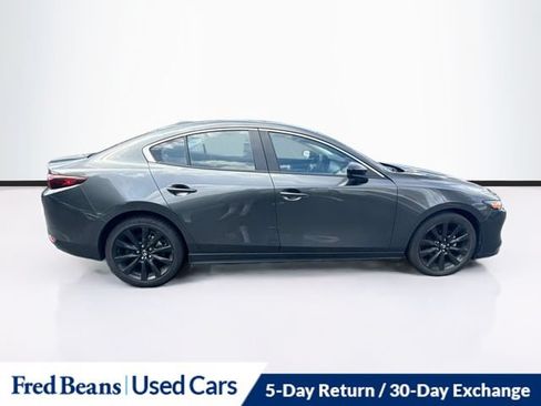 Used 2025 MAZDA MAZDA3 s FWD image 11