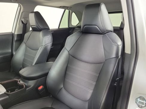 Used 2025 Toyota RAV4 Limited w/ Advanced Technology Package FWD image 20
