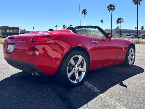 Used 2007 Pontiac Solstice w/ Premium Package image 23