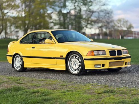 Used 1995 BMW M3 Coupe RWD image 8