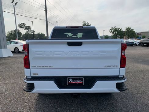 Used 2024 Chevrolet Silverado 1500 Custom AWD/4WD image 6