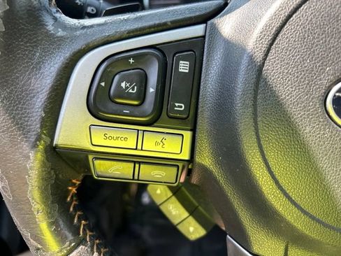 Used 2016 Subaru Crosstrek 2.0i Premium AWD/4WD image 22