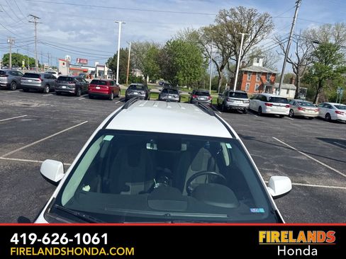 Used 2017 Chevrolet Equinox LT w/ Convenience Package FWD image 11