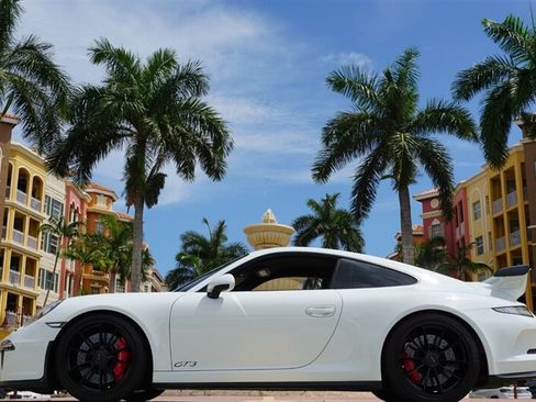 Used 2015 Porsche 911 GT3 RWD image 31