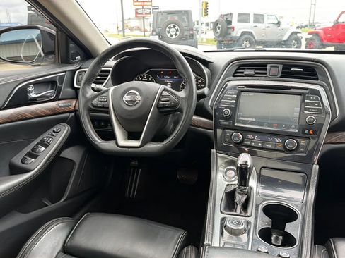 Used 2018 Nissan Maxima Platinum FWD image 47