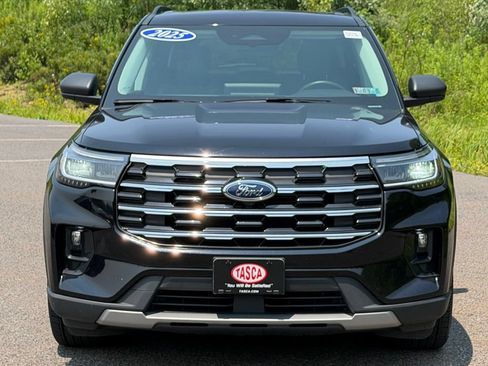 Certified 2025 Ford Explorer Active w/ Active Comfort Package AWD/4WD image 20