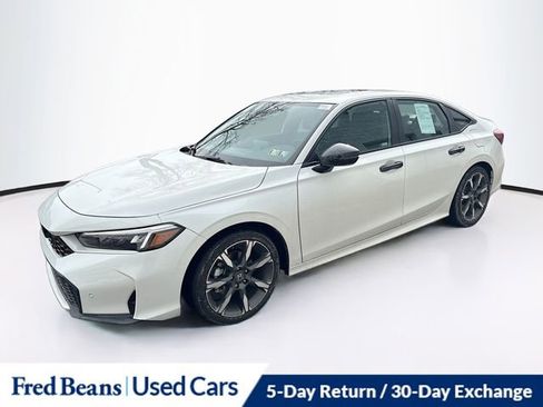 Used 2025 Honda Civic Sport image 3