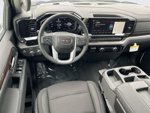 New 2026 GMC Sierra 1500 Elevation w/ LPO, Elevation Black Package AWD/4WD image 11