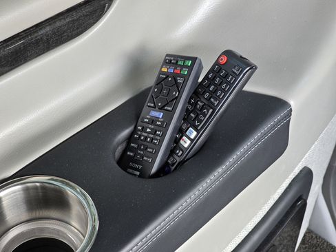 New 2026 Ford Transit 250 148 High Roof Extended AWD image 19