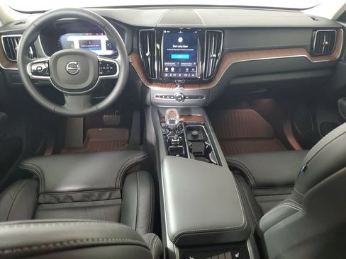 Used 2024 Volvo XC60 B5 Ultimate w/ Protection Package Premier AWD/4WD image 15