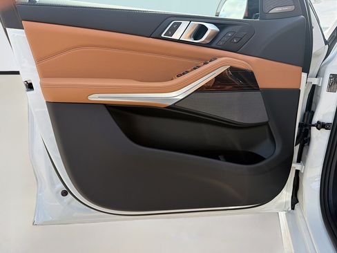 New 2026 BMW X5 xDrive40i w/ M Sport Package image 22