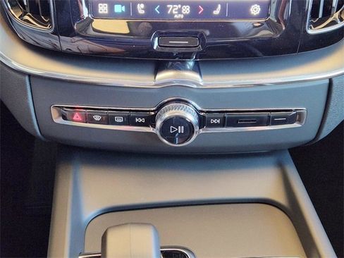 Certified 2025 Volvo XC60 T8 Core w/ Protection Package Premier image 20