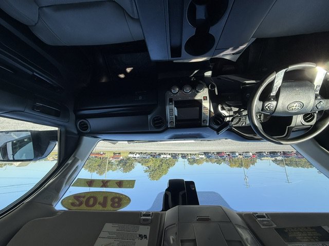 Used 2018 Toyota Tundra SR AWD/4WD image 10