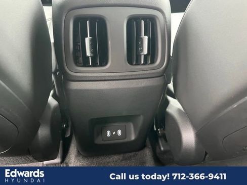 New 2025 Hyundai Tucson SEL image 12