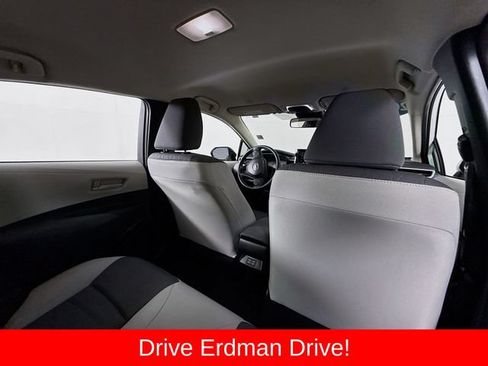 Certified 2025 Toyota Corolla LE FWD image 28