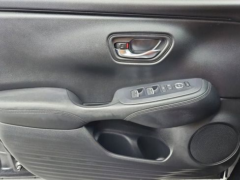 Used 2024 Honda HR-V EX-L image 30