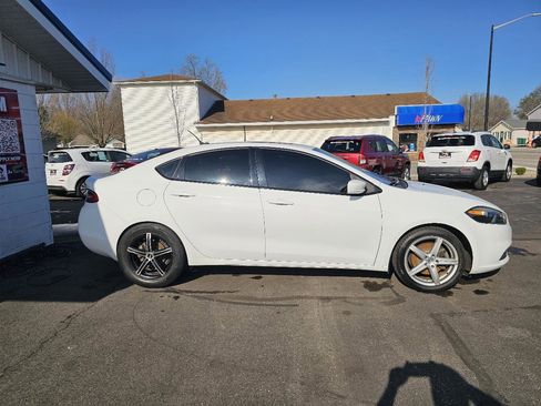 Used 2015 Dodge Dart SXT w/ Sun/Sound Group FWD image 12