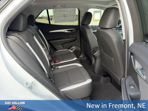 New 2026 Buick Envision Sport Touring AWD/4WD image 17