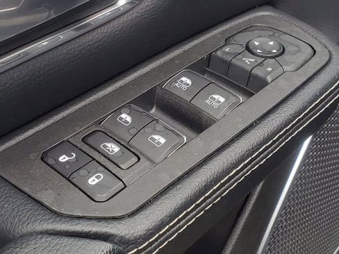 New 2026 RAM 1500 Laramie w/ Night Edition AWD/4WD image 20