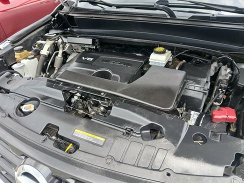 Used 2018 Nissan Pathfinder S FWD image 17