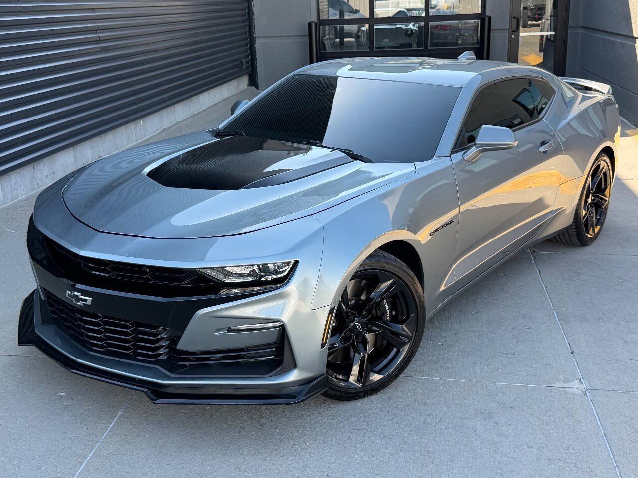 Used 2023 Chevrolet Camaro SS RWD image 2
