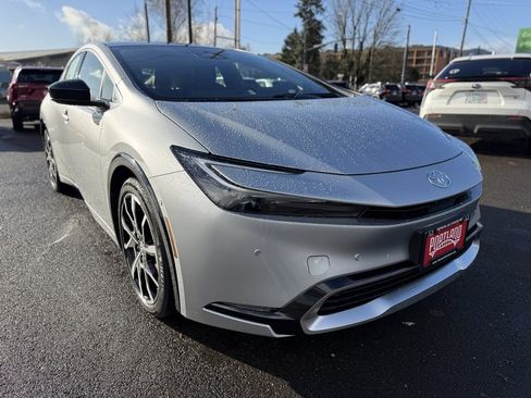 New 2026 Toyota Prius Plug-In Hybrid image 2