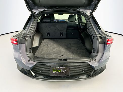 Used 2025 Chevrolet Equinox EV LT w/ Convenience Package image 29