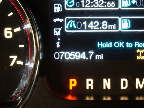 Used 2014 Ford F150 FX4 w/ Equipment Group 402A Luxury image 6