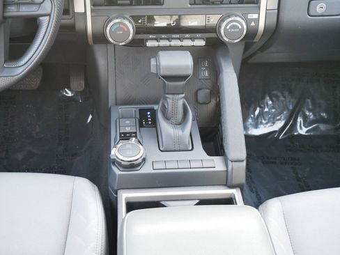 New 2025 Toyota Tacoma SR5 AWD/4WD image 9
