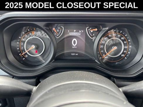 New 2025 Jeep Gladiator Sport AWD/4WD image 26