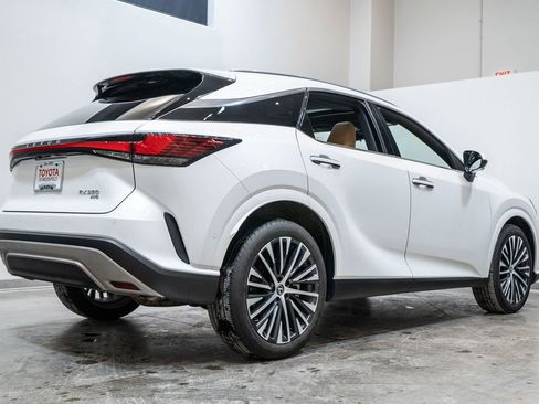 Used 2024 Lexus RX 350 Premium Plus w/ Convenience Package image 7