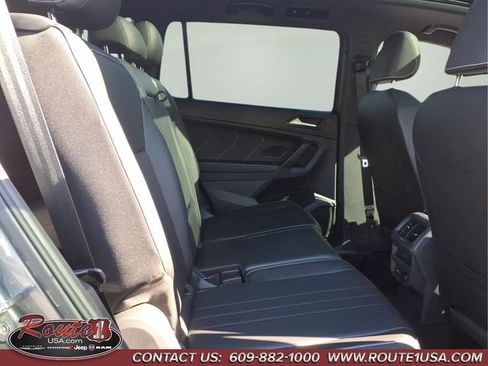 Used 2023 Volkswagen Tiguan SE R-Line FWD image 16