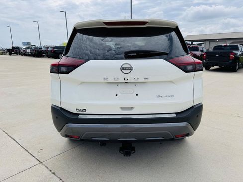 Used 2023 Nissan Rogue SL w/ SL Premium Package AWD/4WD image 40