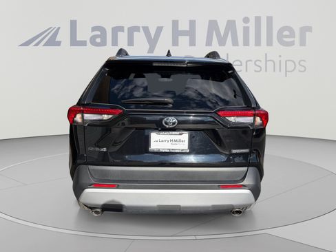 Used 2024 Toyota RAV4 Adventure AWD/4WD image 4