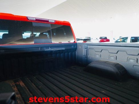 Used 2021 GMC Sierra 1500 AT4 w/ AT4 Preferred Package image 6