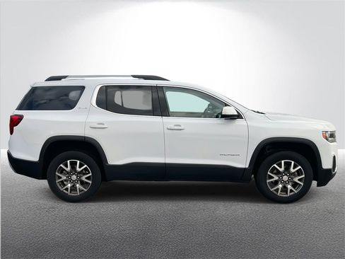 Used 2023 GMC Acadia SLE w/ Driver Convenience Package image 6