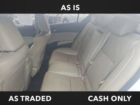 Used 2014 Acura ILX w/ Technology Package FWD image 12