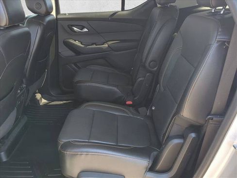 Used 2019 Chevrolet Traverse Premier w/ Driver Confidence II Package FWD image 26