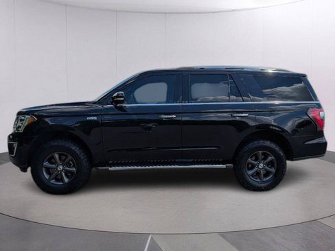 Used 2020 Ford Expedition Limited w/ Equipment Group 301A AWD/4WD image 2