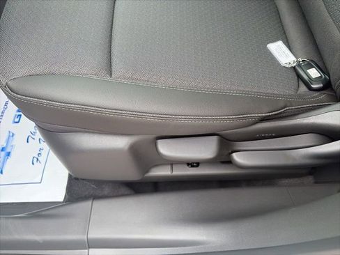 New 2026 Buick Encore GX Preferred AWD/4WD image 18