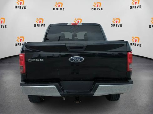 Used 2017 Ford F150 XLT image 6