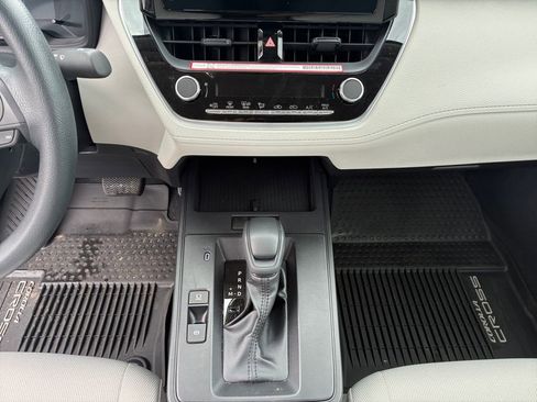 New 2026 Toyota Corolla Cross L AWD/4WD image 15