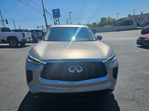 Used 2023 INFINITI QX60 Luxe w/ Cargo Package FWD image 3