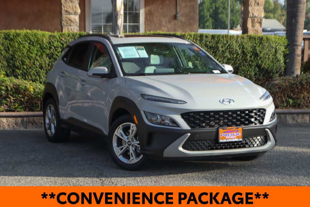 Used 2022 Hyundai Kona SEL w/ Convenience Package AWD/4WD image 2