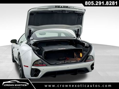 Used 2012 Ferrari California image 36