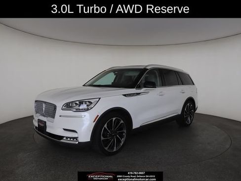 Used 2020 Lincoln Aviator Reserve w/ Equipment Group 202A AWD/4WD image 2